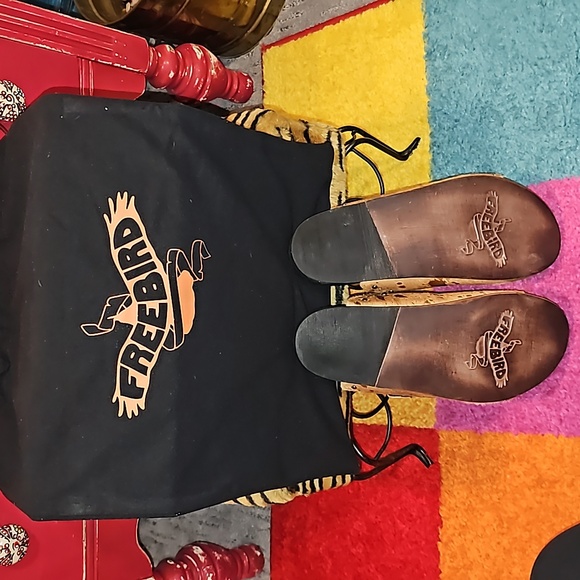 ●●FREEBIRD "ASHER" TAN MULTI PONY SANDALS SIZE 10 NIB●● - Picture 8 of 8